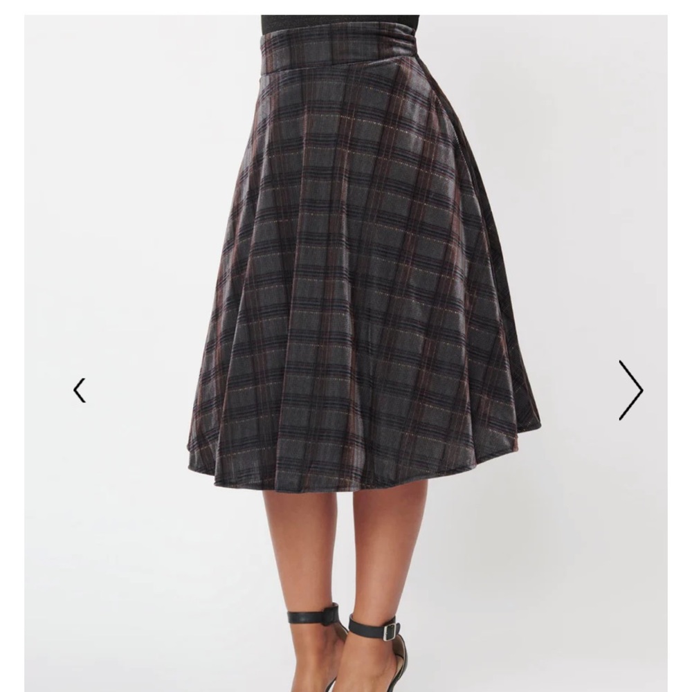 (S1) Unique Vintage Blue Plaid Velvet Vivian Swing Skirt